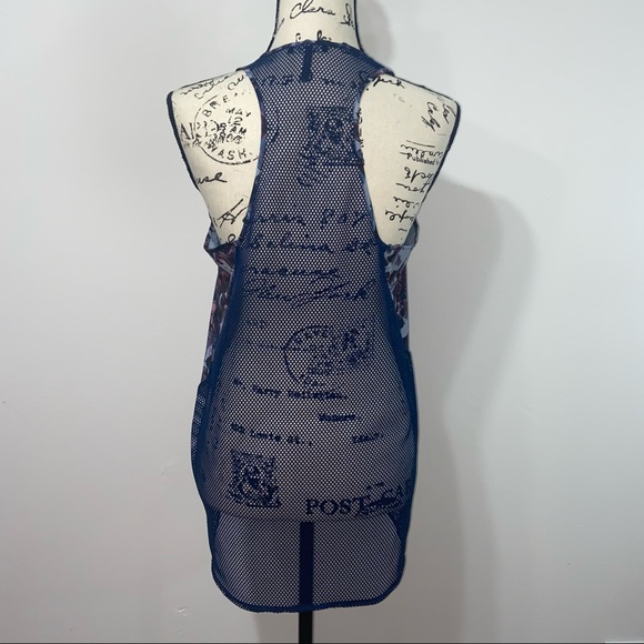 Kiind of women’s tank‎ top - Picture 6 of 15